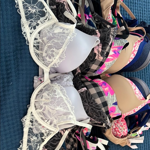 Victoria’s Secret/PINK 34B Bundle - Picture 6 of 6